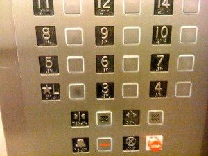 User Experience disaster - Right hand side controls